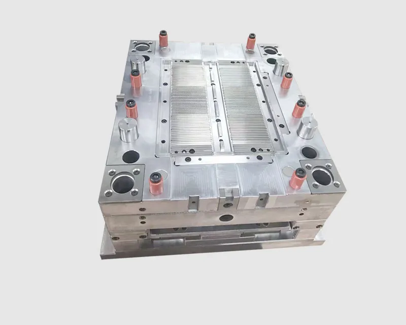 A temperatura afeta o processamento do molde da moldura de LED?