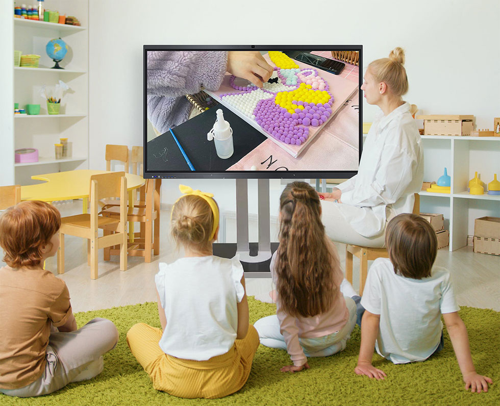 Classroom Solutions By LCD Display