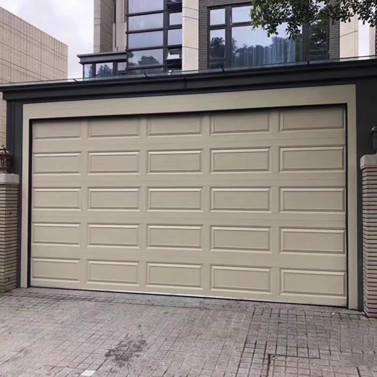 What kind of garage door is suitable for the underground garage in the community?