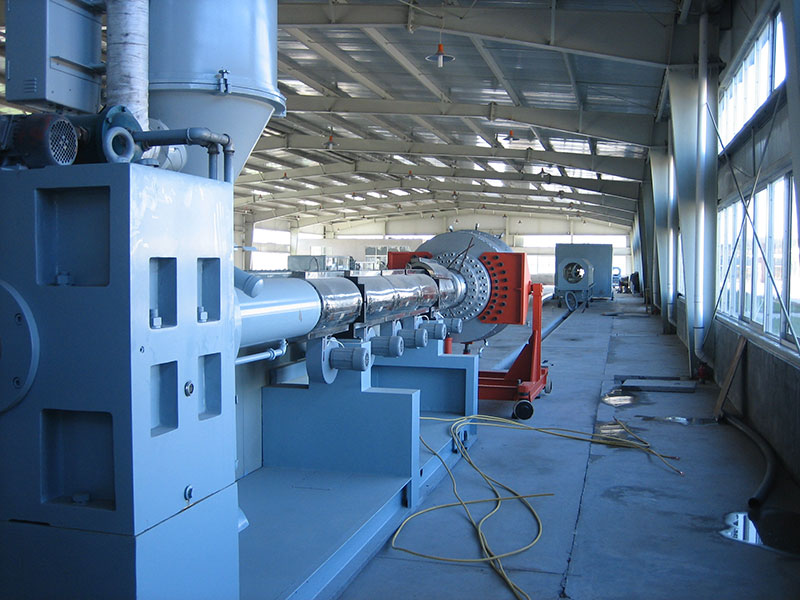 PE PP Water Supply And Gas Pipe Production Line