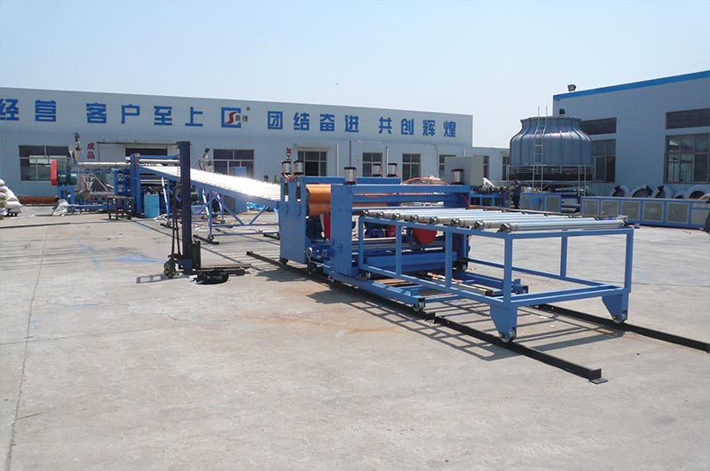 PE PP PVC Plastic Building Template Production Line