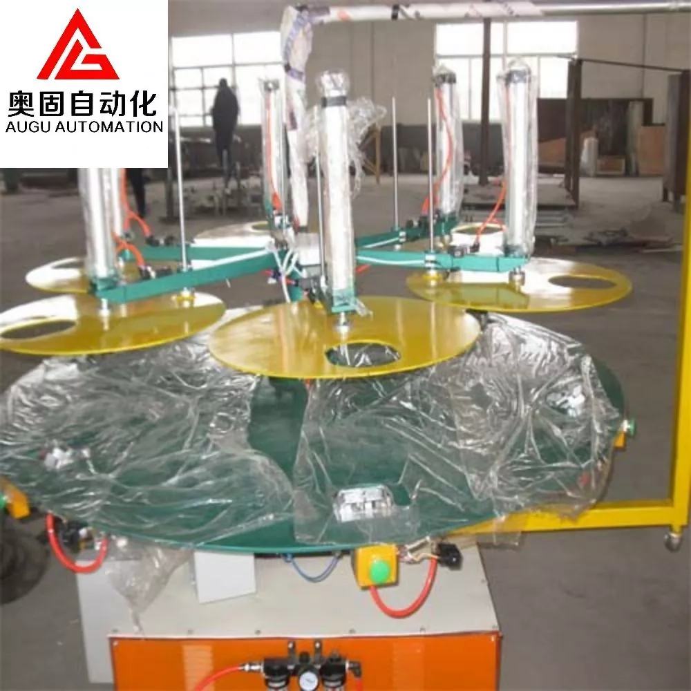 Green Tire Inner Side Insulation Fluid Spraying Machine