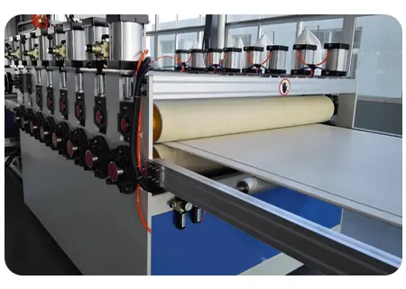 PVC Foam Board Traction Machine