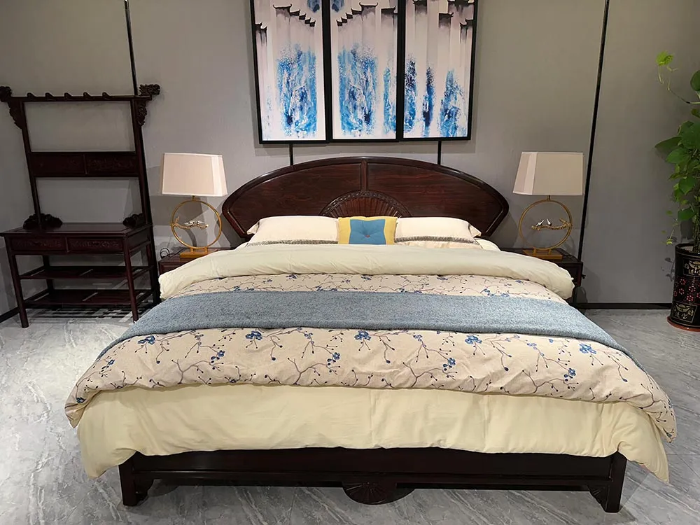 Chinese Style Mahogany Bed