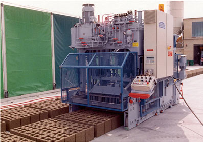 Zenith 913 Brick Laying Machine