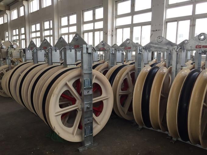 Five Nylon Wheels Diameter 916mm Bundled Conductor Pulley For Overhead Line 1