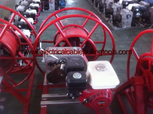 Petrol Engine Powered Cable Winch Puller 5 Ton For Conductor Taking Up / Stringing 1