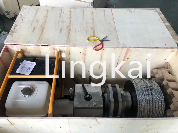 Tower Erection Gas Engine Winch 50 KN For Power Line Construction 1